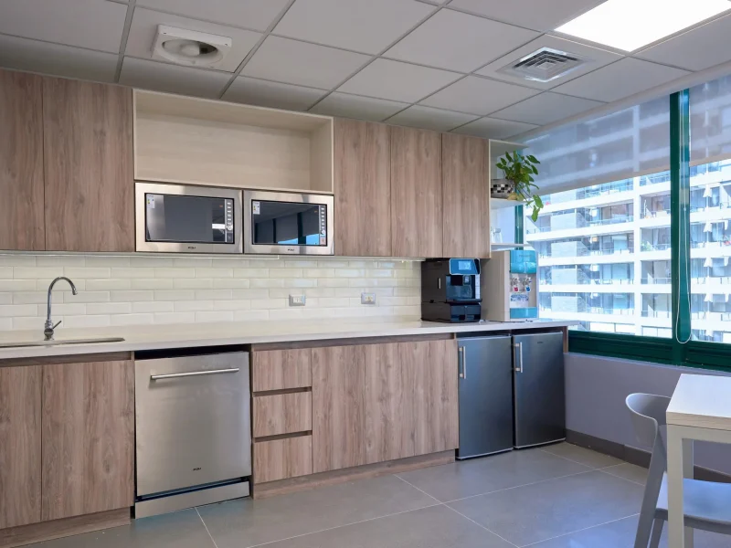 Habilitacion Industrial - Oficinas y Equipamiento - 21